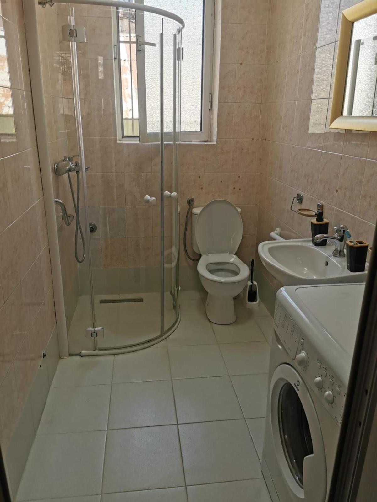 Gm Tirana Hostel Zewnętrze zdjęcie