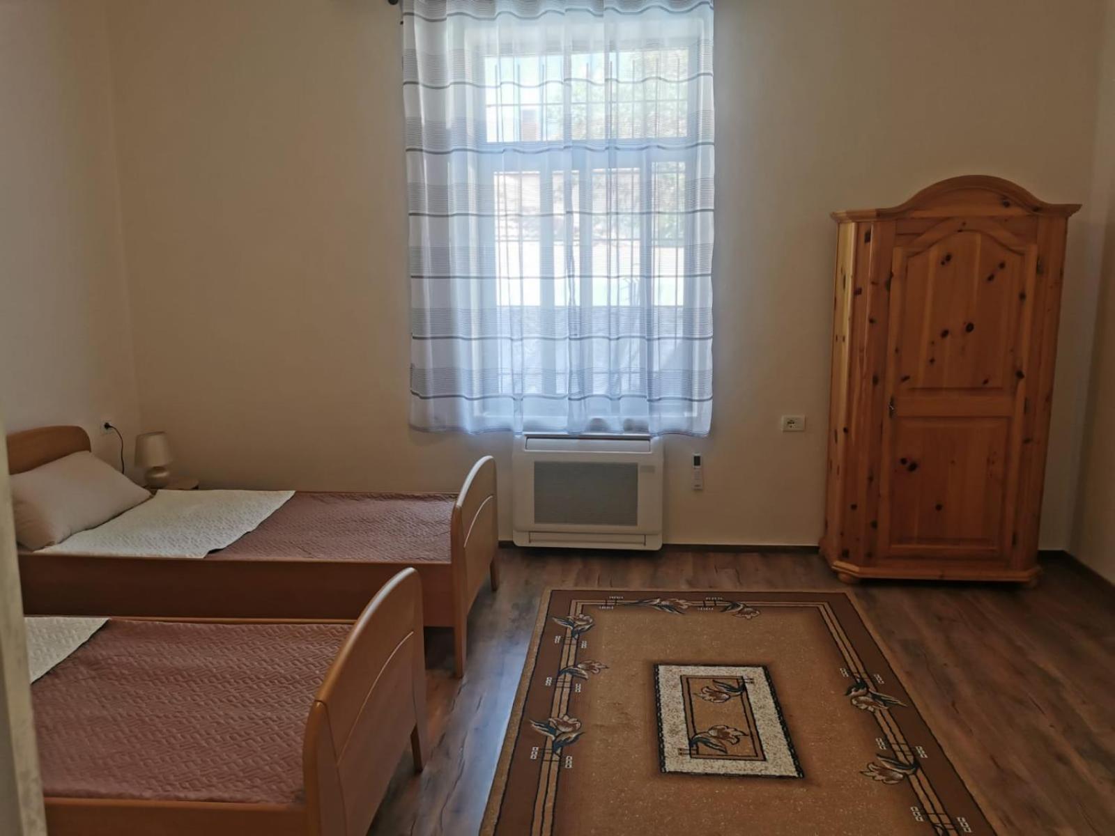 Gm Tirana Hostel Zewnętrze zdjęcie