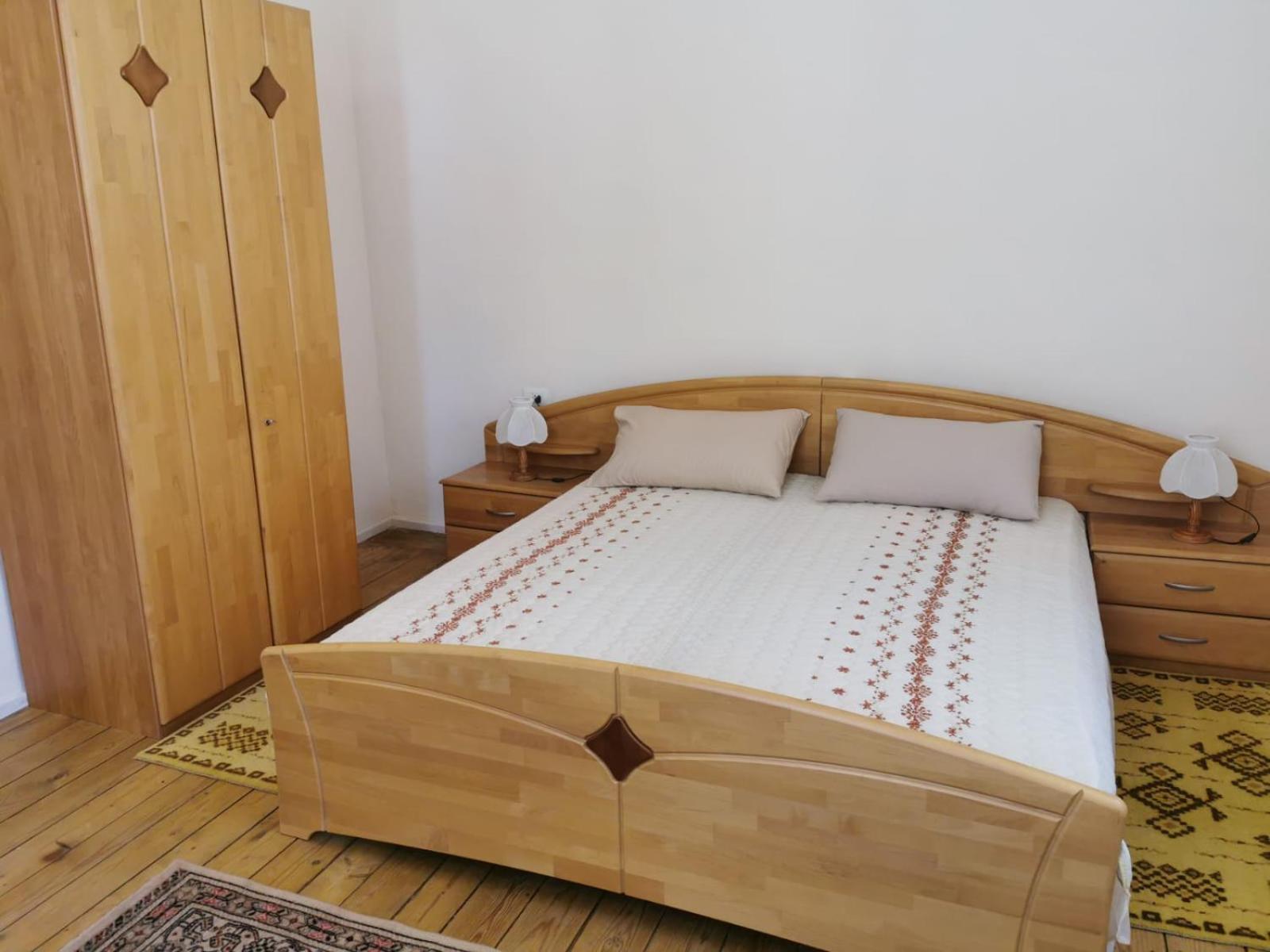 Gm Tirana Hostel Zewnętrze zdjęcie